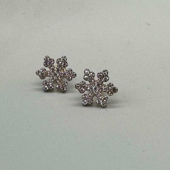 Sterling Silver Snowflake Earrings Crystal Studs Winter Holiday Pierced 0.50" - Picture 3 of 10